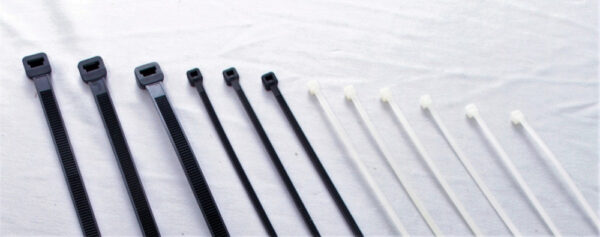 Tirrap Tirraje Amarracable Plastico 12 PuLG X 100und - Imagen 2