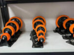 Rueda Giratoria Industrial 4pLG Nylon Naranja Base Metálica - Imagen 3