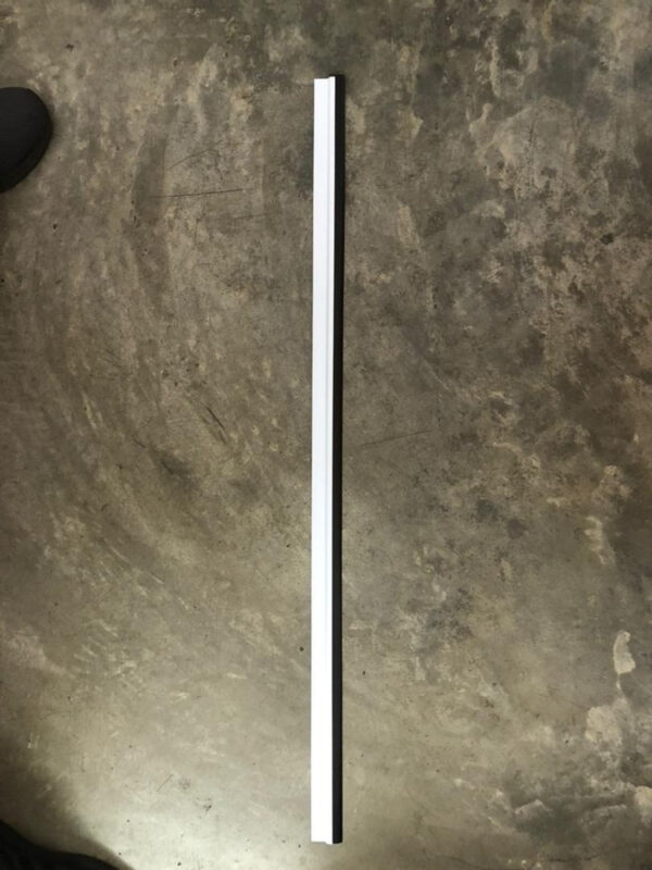 Zócalo Parabicho Puerta De Pegado Fácil Instalación 91.5x4cm - Imagen 6