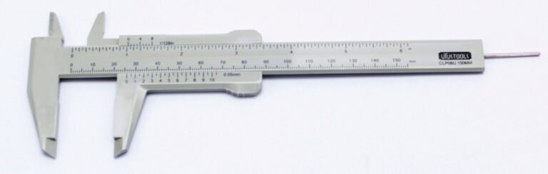Calibrador Vernier Plástico Resistente De 6 PuLG Uyustools - Imagen 2