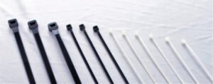 Tirrap Tirraje Amarracable Plastico 8 PuLG X 100und - Imagen 2