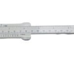 Calibrador Vernier Plástico Resistente De 6 PuLG Uyustools