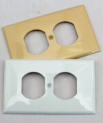 Tapa Para Toma Corriente Doble 270 15amp X 5 Unidades - Imagen 2